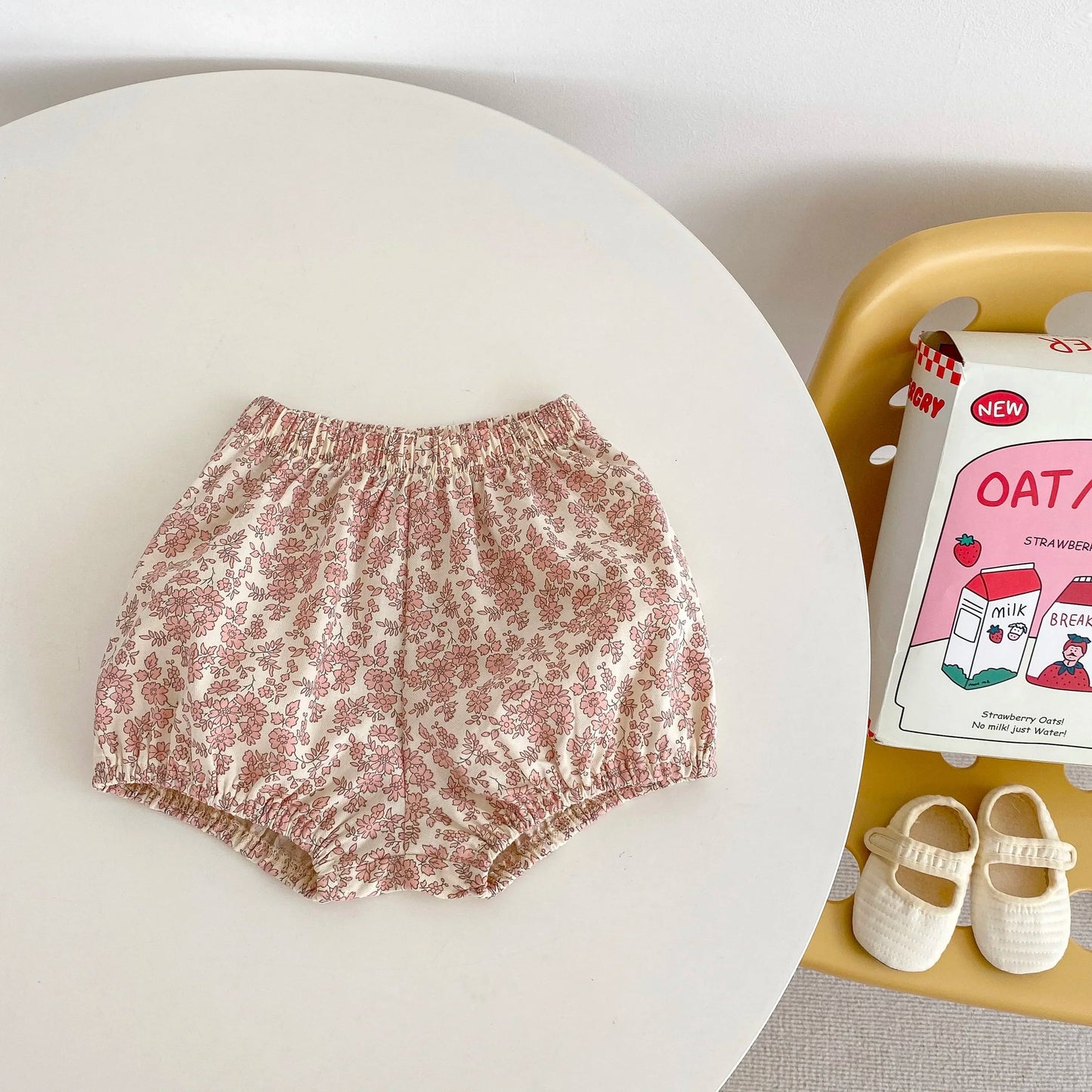 Summer New Baby Cotton lace Flying Sleeve Cute Top+Versatile Little Flower Super Shorts Girl's Favorite Set Versatile